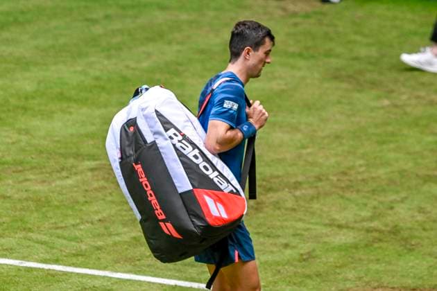 Sebastian Ofner AUT unzufrieden enttäuscht enttaeuscht niedergeschlagen frustriert, 17.06.2024 Tennis Terra Wortmann Open, ATP, Tennis Herren World Tour 500, , OWL ARENA, Halle (Westfalen), NRW Germany