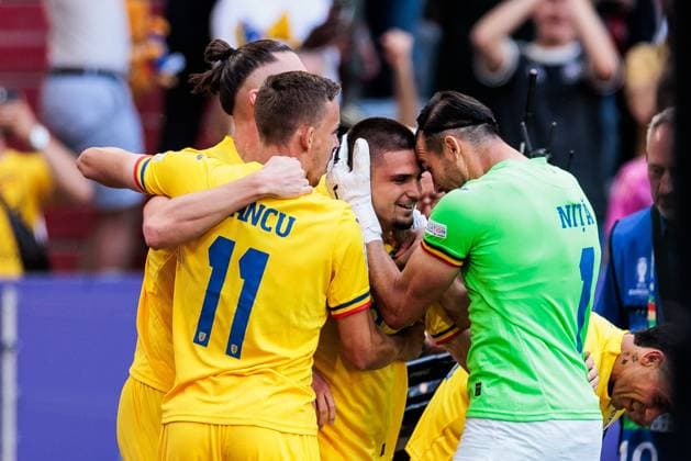 UEFA EURO 2024: Rumänien - Ukraine; 17.06.2024 Jubel zum 2:0 durch Razvan Gabriel Marin (Rumänien, 18) UEFA EURO 2024: Rumänien - Ukraine; Munich Football Arena, München am 17.06.2024 Copyright: xBEAUTIFULxSPORTS Wunderlx