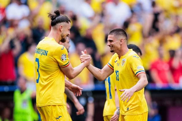 UEFA EURO 2024: Rumänien - Ukraine; 17.06.2024 Jubel zum 2:0 durch Razvan Gabriel Marin (Rumänien, 18) Radu Matei Dragusin (Rumänien, 3) UEFA EURO 2024: Rumänien - Ukraine; Munich Football Arena, München am 17.06.2024 Copyright: xBEAUTIFULxSPORTS Wunderlx