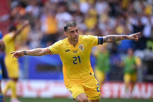 Fussball Euro 2024 Gruppe E 17.06.2024 Rumaenien - Ukraine JUBEL Rumaenien; Torschuetze zum 1-0 Nicolae Stanciu