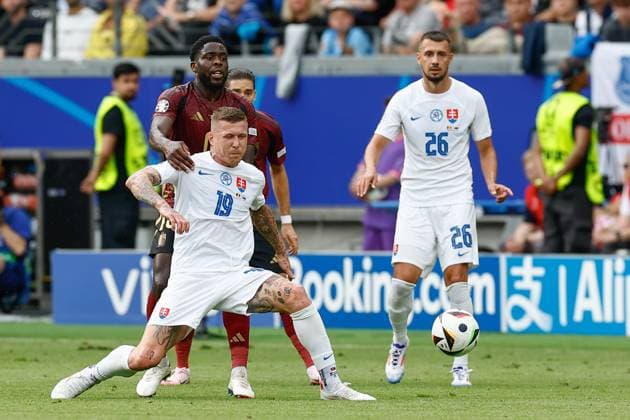 FRANKFURT, Arena Frankfurt, 17-06-2024 , European Football Championship Euro2024, Group stage match no.9 between Belgium and Slovakia. Belgium player Orel Mangala and Slovakia player Juraj Kucka Belguim - Slovakia (Euro2024)  x25517958x Copyright: