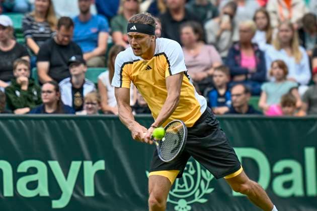 Alexander Zverev GER 17.06.2024 Tennis Terra Wortmann Open, ATP, Tennis Herren World Tour 500, , OWL ARENA, Halle (Westfalen), NRW Germany