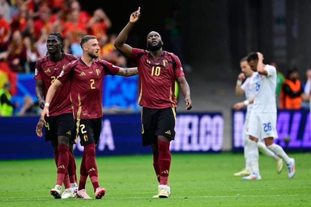 Belgium v Slovakia Group E - UEFA EURO, EM, Europameisterschaft,Fussball 2024 FRANKFURT AM MAIN, GERMANY - JUNE 17 : Lukaku Romelu forward of Belgium celebrates scoring a penalty but sees it being cancelled by the VAR for off-side during the UEFA EURO 2024 European Football Championship tournament group E stage match between Belgium and Slovakia at Frankfurt Arena on June 17, 2024 in Frankfurt am Main, Germany, 17 06 2024 Frankfurt am Main Germany  Copyright: xPeterxDexVoechtx