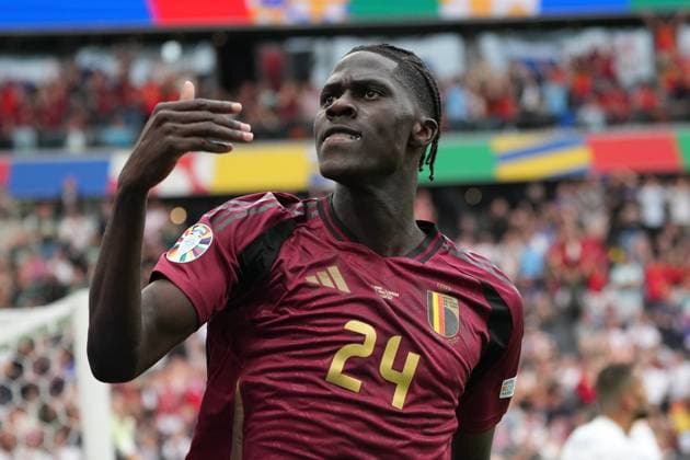 Jubel Amadou Onana (Belgien, Belgium, Belgie, Belgique, 24). Er trifft per Kopfball, aber Romelu Lukaku (Belgien, Belgium, Belgie, Belgique, 10) steht im Abseits und der VAR erkennt das Tor nicht an - Frankfurt 17.06.2024: Belgien vs Slowakei, EURO2024 M9, Gruppe E, EM-Arena Frankfurt