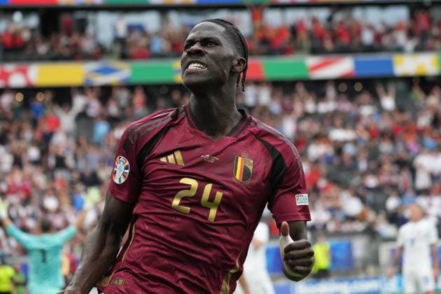 Jubel Amadou Onana (Belgien, Belgium, Belgie, Belgique, 24). Er trifft per Kopfball, aber Romelu Lukaku (Belgien, Belgium, Belgie, Belgique, 10) steht im Abseits und der VAR erkennt das Tor nicht an - Frankfurt 17.06.2024: Belgien vs Slowakei, EURO2024 M9, Gruppe E, EM-Arena Frankfurt