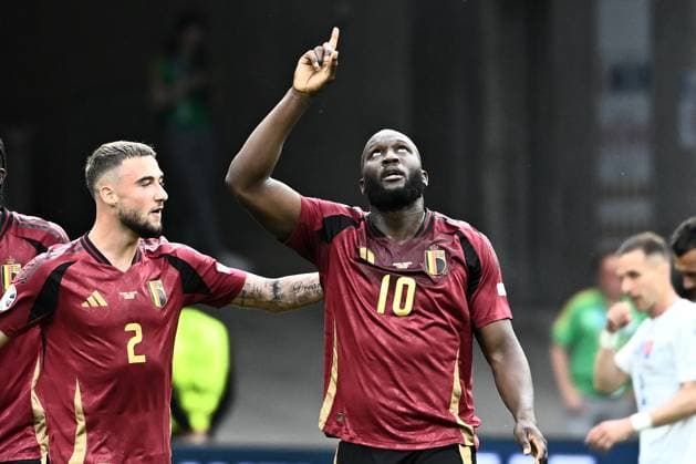 240617 EURO2024 BELGIUM VS SLOVAKIA Romelu Lukaku (10) of Belgium celebrates after scoring but the goal was canceled during a soccer game between the national teams of Belgium, called the Red Devils and Slovakia on the first matchday in Group E in the group stage of the UEFA EURO, EM, Europameisterschaft,Fussball 2024 tournament , on Monday 17 June 2024 in Frankfurt , Germany . PHOTO SPORTPIX Maarten Straetemans FRANKFURT GERMANY  Copyright: xx 463752