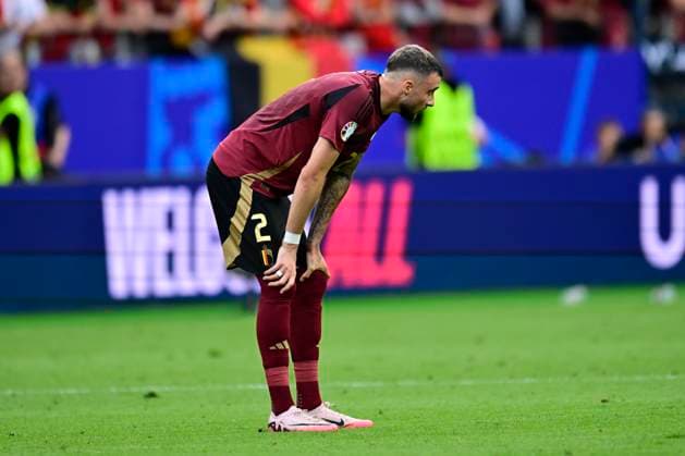 Belgium v Slovakia Group E - UEFA EURO, EM, Europameisterschaft,Fussball 2024 FRANKFURT AM MAIN, GERMANY - JUNE 17 : Debast Zeno defender of Belgium looking dejected on the final whistle after the defeat during the UEFA EURO 2024 European Football Championship tournament group E stage match between Belgium and Slovakia at Frankfurt Arena on June 17, 2024 in Frankfurt am Main, Germany, 17 06 2024 Frankfurt am Main Germany  Copyright: xPeterxDexVoechtx