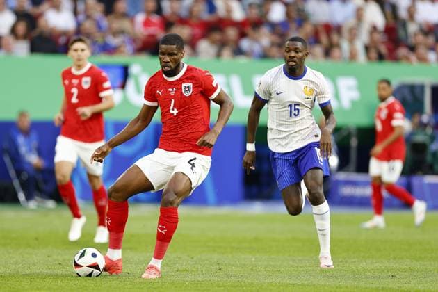 DUSSELDORF, Dusseldorf Arena ,17-06-2024 , European Football Championship Euro2024, Group stage match no.8 between Austria and France. France player Marcus Thuram and Austria player Kevin Danso Austria - France(Euro2024)  x25519149x Copyright: