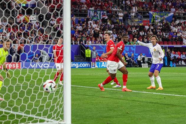 Austria v France Euro 2024 17 06 2024. Group D Goal 0-1 Max Wöber of Austria scores an own goal during the Euro 2024 match between Austria and France at Dusseldorf Arena, Dusseldorf, Germany on 17 June 2024. Editorial use only , Copyright: xNigelxKeenex PSI-19819-0022