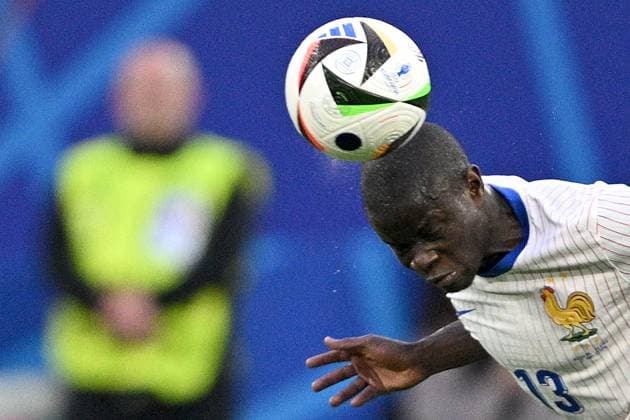 Fußball EURO 2024 Austria - France 8709847 17.06.2024 France s N Golo Kante controls the ball during the UEFA EURO, EM, Europameisterschaft,Fussball 2024 Group D soccer match between Austria and France at the Duesseldorf Arena in Duesseldorf, Germany. Alexey Filippov Sputnik Dusseldorf Germany  Copyright: xAlexeyxFilippovx
