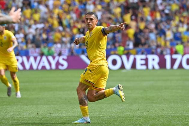 Torjubel Nicolae STANCIU (ROM) nach Tor zum 1-0, Jubel,Freude,Begeisterung,Aktion. Gruppenphase Gruppe C Rumaenien (ROU) - Ukraine (UKR) 3-0, am 17.06.2024 Fussball Arena Muenchen, Fussball UEFA EURO, EM, Europameisterschaft,Fussball 2024 GERMANY vom 14.06.2024 - 14.07.2024.