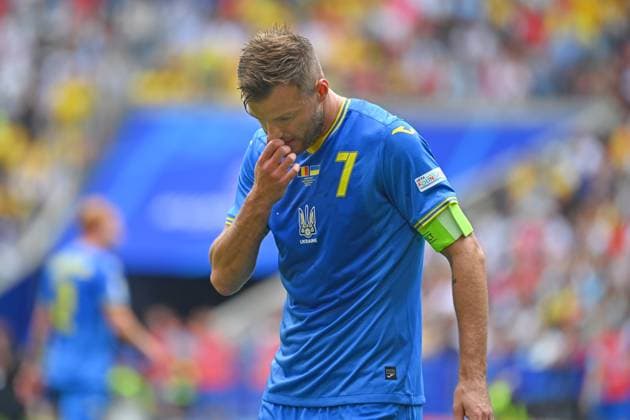 Andriy YARMOLENKO (UKR), Enttaeuschung,Frust,enttaeuscht, frustriert,niedergeschlagen, Aktion,Einzelbild,angeschnittenes Einzelmotiv,Halbfigur,halbe Figur Gruppenphase Gruppe C Rumaenien (ROU) - Ukraine (UKR) 3-0, am 17.06.2024 Fussball Arena Muenchen, Fussball UEFA EURO, EM, Europameisterschaft,Fussball 2024 GERMANY vom 14.06.2024 - 14.07.2024. Â