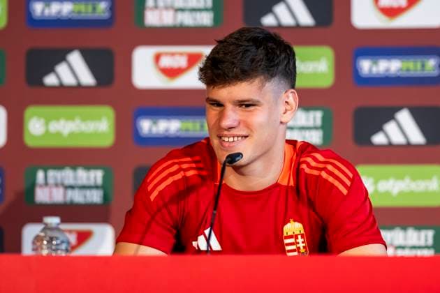 Milos Kerkez (11, Ungarn) bei der Pressekonferenz GER, Pressekonferenz Ungarische Nationalmannschaft, Fussball, Euro, UEFA, 17.06.2024, GER, Pressekonferenz Ungarische Nationalmannschaft, Fussball, Euro, UEFA, 17.06.2024 Weiler im Allgaeu Copyright: xEibner-Pressefoto FlorianxWolfx EP_FWF