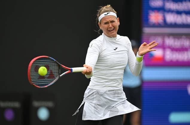 Marie Bouzkova of the Czech Republic in action during her first round match Rothesay Classic Birmingham, Day 2, Tennis, Edgbaston Priory Club, Birmingham, UK - 18 June 2024  Copyright: xAnnaxGowthorpe Shutterstockx 14543313au