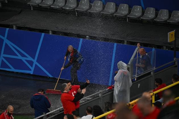 GER, EURO 2024, Group F, Türkei (Tur) vs Georgien (GEO) 18.06.2024, BVB Stadium Dortmund, Dortmund, GER, EURO 2024, Group F, Türkei (Tur) vs Georgien (GEO) Im Bild: Sintflutartiger Regen über de Stadion in Dortmund Starkregen Wetterradar Unwetter