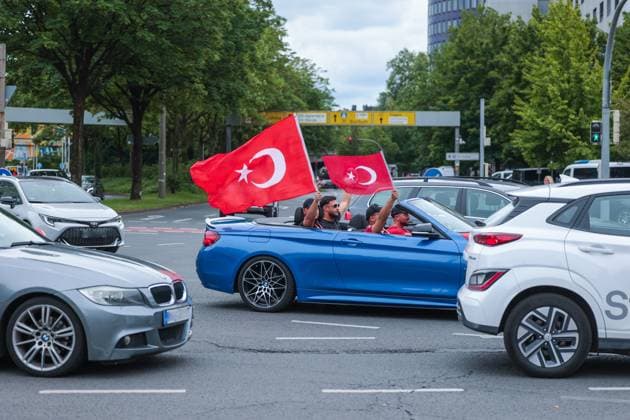 18.06.2024, Fussball, Europameisterschaft 2024, EM2024, Türkei - Georgien, Fans der Türkei feiern in Dortmund, Dortmund Innenstadt NRW Deutschland xRHR-FOTO DEx Copyright: DennisxEwert RHR-FOTOx RHR-FOTO DE