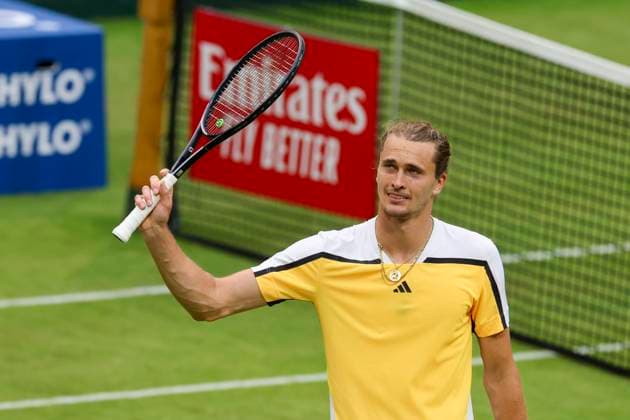 Alexander Zverev (Germany) jubelt, TERRA WORTMANN Open 2024, Oscar Otte vs Alexander Zverev, Gerry-Weber-Stadion, 18.06.2024, Halle, Deutschland.
