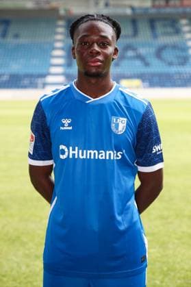 Pierre Nadjombe (1. FC Magdeburg,22) - 2. Fußball Bundesliga Saison 2024-2025 Fototermin 1. FC Magdeburg mit Neuzugänge und Mannschaft im neuen Heimtrikot in der AVNET Arena in Magdeburg - Fußball,Mann,Männer,Deutschland,18.06.2024
