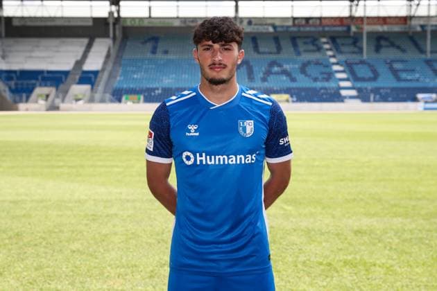 Eldin Dzogovic (1. FC Magdeburg,4) - 2. Fußball Bundesliga Saison 2024-2025 Fototermin 1. FC Magdeburg mit Neuzugänge und Mannschaft im neuen Heimtrikot in der AVNET Arena in Magdeburg - Fußball,Mann,Männer,Deutschland,18.06.2024
