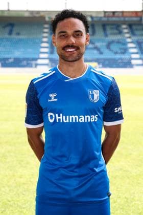 Herbert Bockhorn (1. FC Magdeburg,7) - 2. Fußball Bundesliga Saison 2024-2025 Fototermin 1. FC Magdeburg mit Neuzugänge und Mannschaft im neuen Heimtrikot in der AVNET Arena in Magdeburg - Fußball,Mann,Männer,Deutschland,18.06.2024
