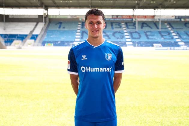 Martijn Kaars (1. FC Magdeburg,9) - 2. Fußball Bundesliga Saison 2024-2025 Fototermin 1. FC Magdeburg mit Neuzugänge und Mannschaft im neuen Heimtrikot in der AVNET Arena in Magdeburg - Fußball,Mann,Männer,Deutschland,18.06.2024