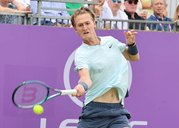 TENNIS - ATP, Tennis Herren Queen s Club Championships LONDON,ENGLAND,18.JUN.24 - TENNIS - ATP World Tour, Queen s Club Championships. Image shows Sebastian Korda (USA).  GEPAxpictures xAlanxGrieves