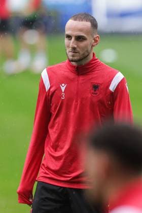EURO 2024, Nationalteam Albanien, Training Albania Training Session: Group B - UEFA EURO, EM, Europameisterschaft,Fussball 2024 Mario Mitaj of Albania during Albanian National Football Team training session at Millerntor Stadium on June 18, 2024 in Hamburg, Germany. LukaxStanzl PIXSELL