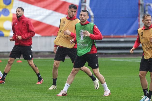 EURO 2024, Nationalteam Albanien, Training Albania Training Session: Group B - UEFA EURO, EM, Europameisterschaft,Fussball 2024 Arber Hoxha of Albania during Albanian National Football Team training session at Millerntor Stadium on June 18, 2024 in Hamburg, Germany. LukaxStanzl PIXSELL