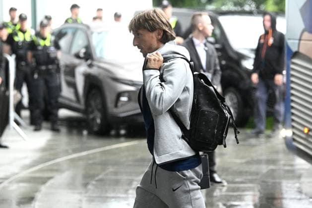 UEFA EURO, EM, Europameisterschaft,Fussball 2024: Croatia football players arrive in hoptel in Hamburg Luka Modric of Croatia arrive at hotel in Hamburg, Germany, on June 18, 2024. MarkoxLukunic PIXSELL