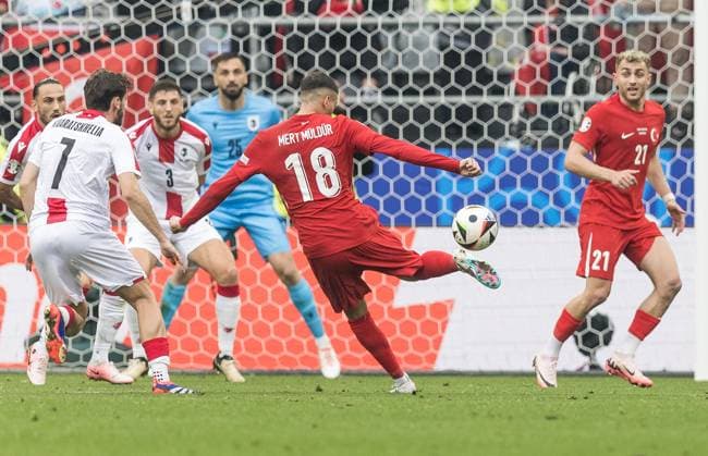 Turkiye v Georgia: Group F - UEFA EURO, EM, Europameisterschaft,Fussball 2024 Mert Muldur (TUR) is scoring a goal during the Turkey vs Georgia match at UEFA Euro 2024 in Dortmund, Germany, on June 18, 2024. Dortmund Germany  Copyright: xFotoxOlimpikx originalFilename:jastrzebowski-turkeyvs240618_npAn1.jpg