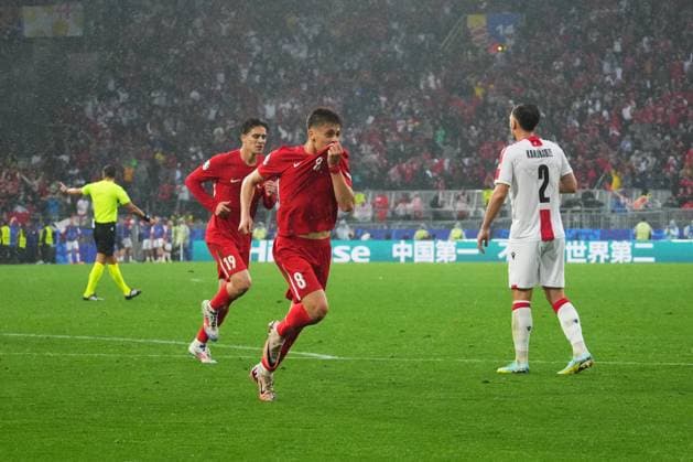 GER: Turkiye v Georgia. UEFA EURO, EM, Europameisterschaft,Fussball 2024 Arda guler of Turkey celebrates the 2-1 during the UEFA Euro 2024 match between Turkiye and Georgia, Group F, date 1, played at BVB Stadion on June 18, 2024 in Dortmund, Germany. kpng Copyright: xSergioxRuizx xPRESSINPHOTOx PS_240618_TUR_GEO_006