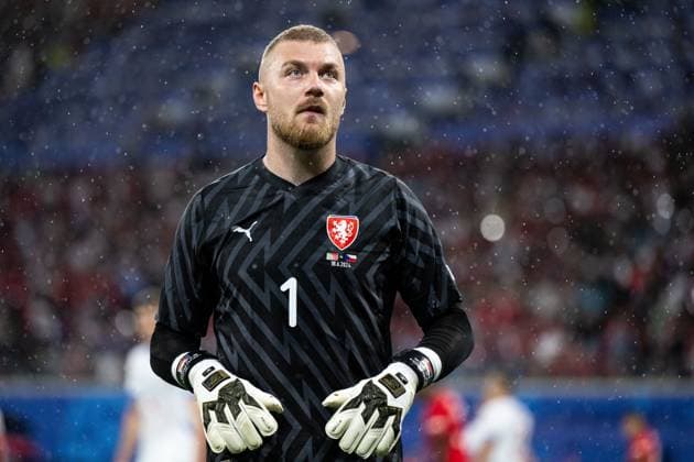 240618 Goalkeeper Jindfich Stanek of Czech Republic during the UEFA EURO, EM, Europameisterschaft,Fussball 2024 Football Championship match between Portugal and Czech Republic on June 18, 2024 in Leipzig. Photo: Mathias Bergeld BILDBYRAN kod MB MB0938 fotboll football soccer fotball fotbolls-em europamästerskap em uefa euro uefa european football championship euro 2024 portugal tjeckien czech republic bbeng Copyright: MATHIASxBERGELD BB240618MB071