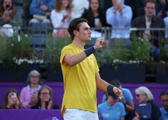 18th June 2024; Cinch Championships, Queens Club, West Kensington, London, England: Cinch Championships Queens Club, Day 2; Jack Draper (GBR) celebrates towards the spectators after defeating Mariano Navone (ARG) by two sets, mens singles match  ActionPlus12656665 JohnxPatrickxFletcher