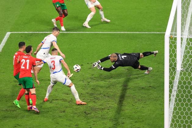 Football - UEFA EURO, EM, Europameisterschaft,Fussball 2024 - Group F - Portugal v Czech Republic 18th June 2024 - UEFA EURO 2024 - Group F - Portugal v Czech Republic - Robin Hranac of Czech Republic scores an own goal after Czech Republic goalkeeper Jindrich Stanek punched it into him for the first Portugal goal - Photo: Simon Stacpoole Offside. Leipzig Germany Copyright: xSimonxStacpoolexOffside