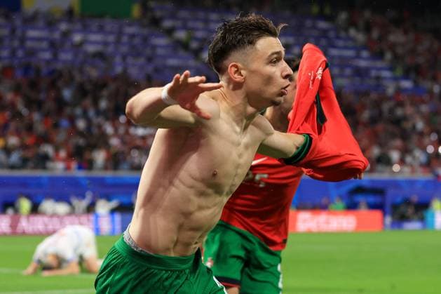 Francisco Conceicao of Portugal celebrates scoring a goal for their side to make it 2-1 Portugal v Czechia, UEFA European Championship, EM, Europameisterschaft 2024, Group F, Football, Leipzig Stadium, Leipzig, Germany, 18 Jun 2024 EDITORIAL USE ONLY No use with unauthorised audio, video, data, fixture lists, club league logos or live services. Online in-match use limited to 120 images, no video emulation. No use in betting, games or single club league player publications. Copyright: xMattxWest Shutterstockx 14543474dg