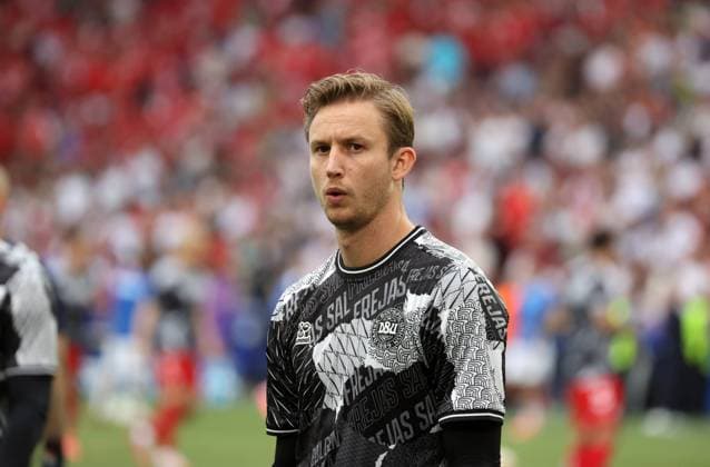 16.06.24 Slowenien - Dänemark Deutschland, Stuttgart, 16.06.2024, Fussball, UEFA EURO, EM, Europameisterschaft,Fussball 2024, Slowenien - Dänemark (1:1): Frederik Rönnow (Dänemark).