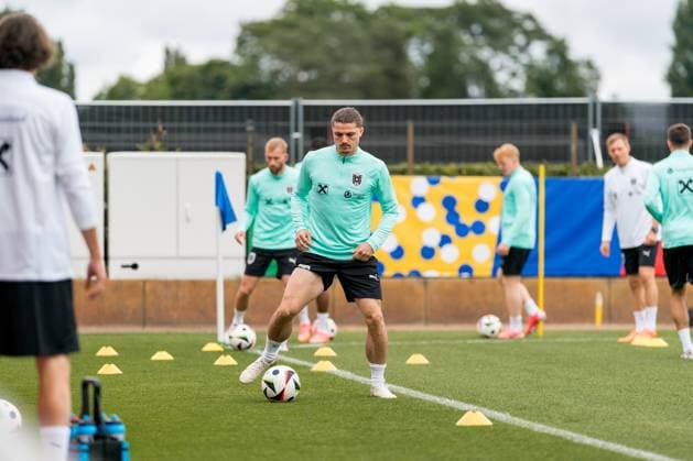 SOCCER - UEFA EURO, EM, Europameisterschaft,Fussball 2024 BERLIN,GERMANY,19.JUN.24 - SOCCER -UEFA EURO 2024, OEFB, Oesterreichischer Fussball-Bund, training. Image shows Marcel Sabitzer (AUT).  GEPAxpictures xJohannesxFriedl