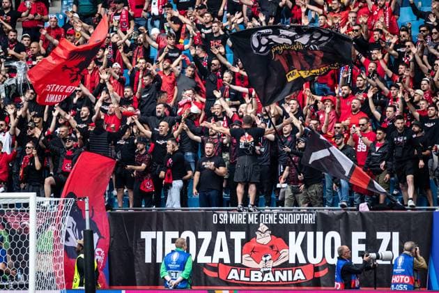 UEFA EURO, EM, Europameisterschaft,Fussball 2024: Albanien - Kroatien; 19.06.2024 Ultras, Fans von Albanien UEFA EURO 2024: Albanien - Kroatien; Volksparkstadion, Hamburg; 19.06.2024 Copyright: xBEAUTIFULxSPORTS Buriakovx