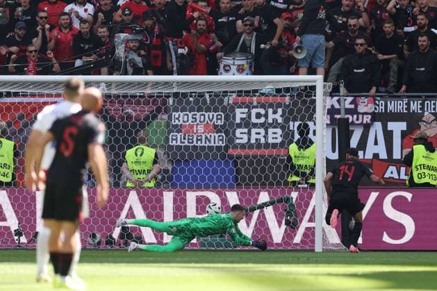Qazim Laci of Albania scores Albania s first goal Croatia v Albania, UEFA European Championship, EM, Europameisterschaft 2024, Group B, Football, Volksparkstadion, Hamburg, Germany, 19 Jun 2024 EDITORIAL USE ONLY No use with unauthorised audio, video, data, fixture lists, club league logos or live services. Online in-match use limited to 120 images, no video emulation. No use in betting, games or single club league player publications. Copyright: xPaulxCurrie Shutterstockx 14543648ae
