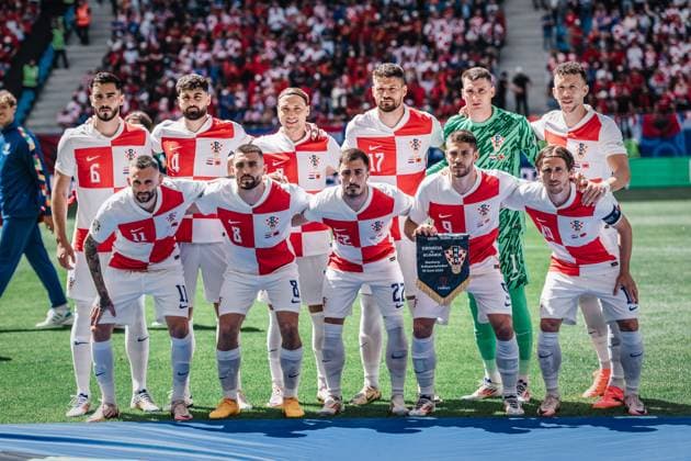 Fußball Herren UEFA-Fußball-Europameisterschaft 2024 Gruppe B Kroatien vs. Albanien 19.06.2024 Die Nationalmannschaft Kroatien Mannschaftsfoto Hamburg Volksparkstadion Hamburg Deutschland