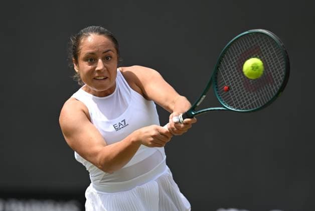 Elisabetta Cocciaretto of Italy in action during her second round match Rothesay Classic Birmingham, Day 3, Tennis, Edgbaston Priory Club, Birmingham, UK - 19 June 2024  Copyright: xAnnaxGowthorpe Shutterstockx 14543326ac