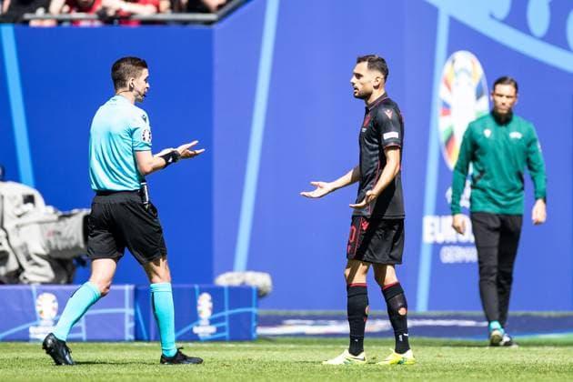 UEFA EURO, EM, Europameisterschaft,Fussball 2024: Albanien - Kroatien; 19.06.2024 Francois Letexier (Frankreich, Schiedsrichter), +a2o+ UEFA EURO 2024: Kroatien - Albanien ; Volksparkstadion, Hamburg; 19.06.2024 Copyright: xBEAUTIFULxSPORTS Buriakovx