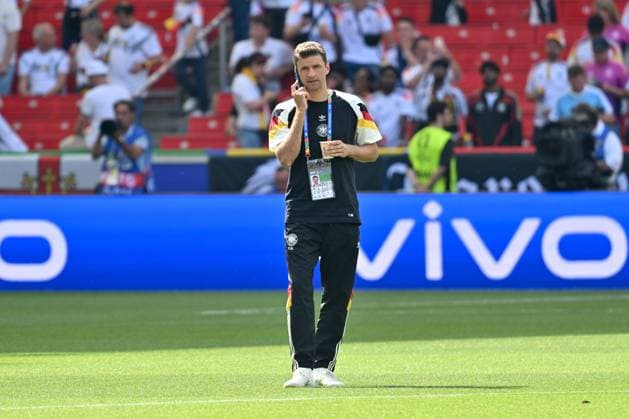 19.06.2024, xsltx, Fussball EM 2024, Deutschland - Ungarn emspor, v.l. Thomas Mueller (Müller, Deutschland, 13) (DFL DFB REGULATIONS PROHIBIT ANY USE OF PHOTOGRAPHS as IMAGE SEQUENCES and or QUASI-VIDEO) Stuttgart