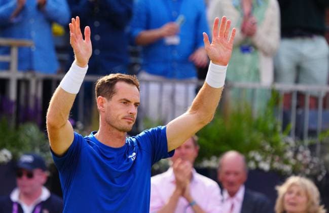 Andy Murray is forced to retire with an injury in the first set Cinch Championships, Day 3, Tennis, Queen s Club, London, UK - 19 June 2024  Copyright: xJavierxGarcia Shutterstockx 14543332ak