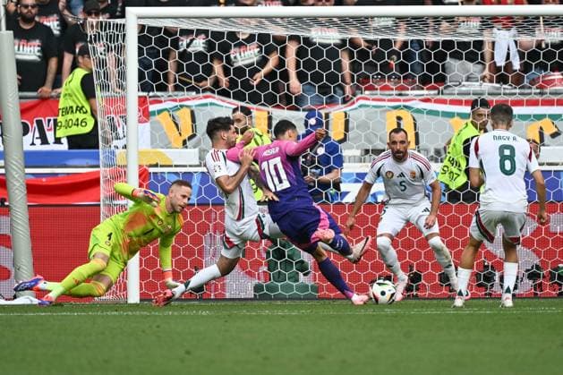 19.06.2024, xscotx, Fussball EM 2024, Deutschland - Ungarn, emspor, v.l. Tor zum 1:0 durch Jamal Musiala (Deutschland, 10) Stuttgart