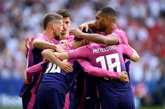 Fussball Euro 2024 Gruppe A 19.06.2024 Deutschland - Ungarn Deutschland Jubel nach dem Tor zum 1-0 , Teamjubel