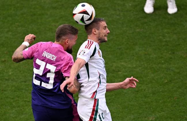 RECORD DATE NOT STATED 19.06.2024, xjhx, Fussball EM 2024, Deutschland - Ungarn emspor, v.l. Robert Andrich (Deutsche Fussball Nationalmannschaft DFB), Barnabas Varga (Ungarn) (UEFA REGULATIONS PROHIBIT ANY USE OF PHOTOGRAPHS as IMAGE SEQUENCES and or QUASI-VIDEO) Stuttgart
