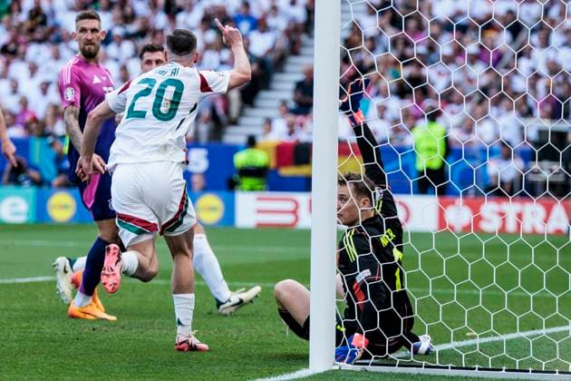 UEFA EURO 2024: Deutschland - Ungarn; 19.06.2024 Roland Sallai (Ungarn, 20) jubelt, Manuel Neuer (Deutschland, 1) reklamiert. UEFA EURO 2024: Deutschland - Ungarn; Stuttgart Arena, Stuttgart am 19.06.2024 Copyright: xBEAUTIFULxSPORTS Wunderlx