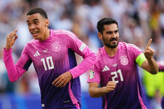 Sport Bilder des Tages GER: Germany and Hungary. UEFA EURO, EM, Europameisterschaft,Fussball 2024 Jamal Musiala of Germany celebrates the 1-0 during the UEFA Euro 2024 match between Germany and Hungary, Group A, date 2, played at Mercedes-Benz Arena Stadium on June 19, 2024 in Stuttgart Germany. kpng Copyright: xSergioxRuizx xPRESSINPHOTOx PS_240618_ALE_HUN_014