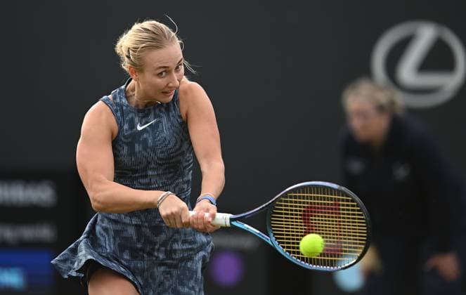 Anastasia Potapova in action during her second round match Rothesay Classic Birmingham, Day 3, Tennis, Edgbaston Priory Club, Birmingham, UK - 19 June 2024  Copyright: xAnnaxGowthorpe Shutterstockx 14543326bn
